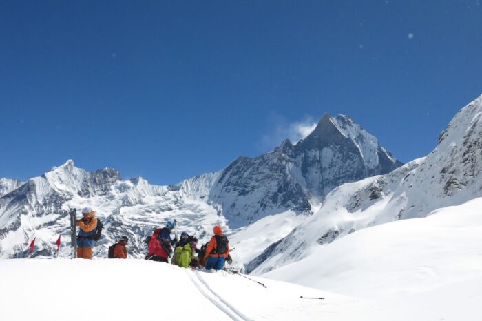Heli skiing w Nepalu – marzec 2024